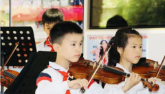 讓每壹片小葉都能在這片溫暖的校